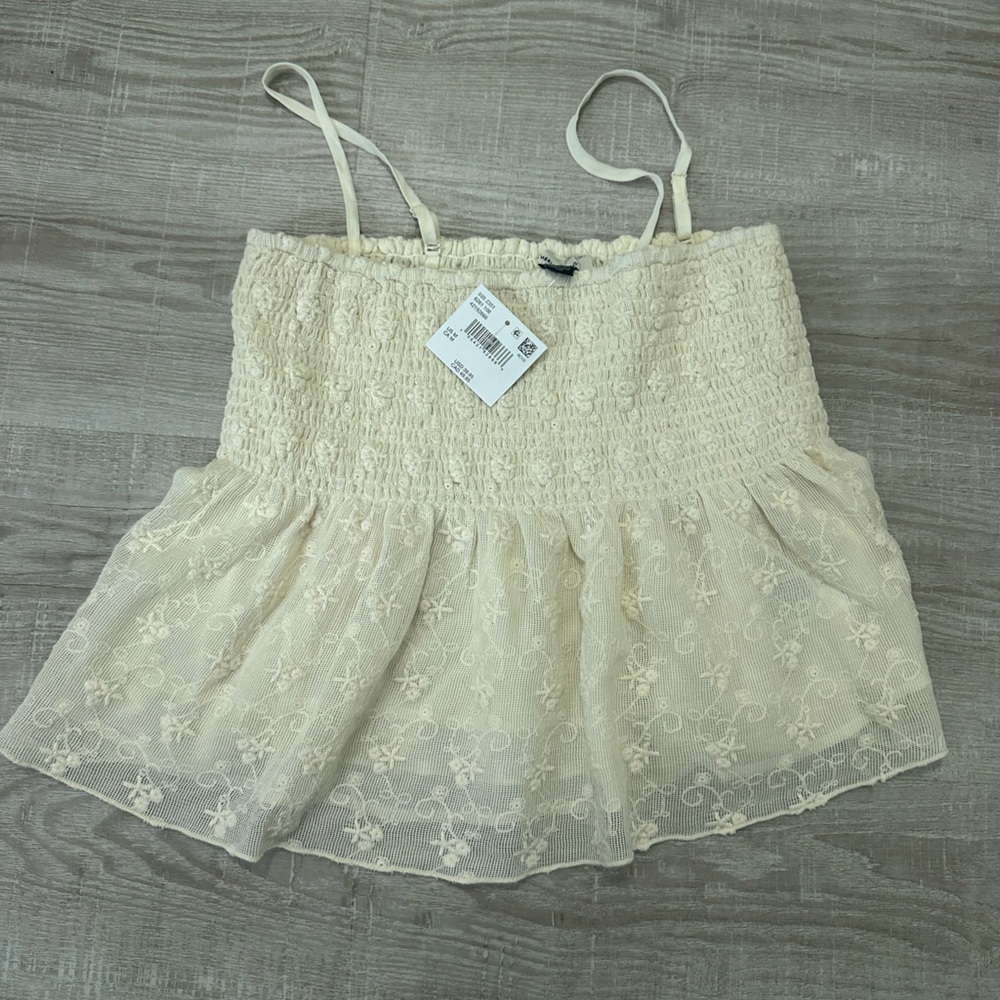 American Eagle white lace top size medium